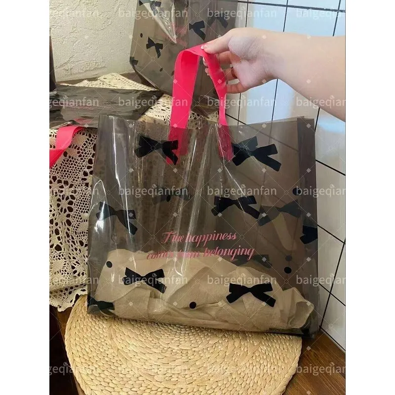 To'g'ridan-to'g'ri zavod OEM qora plastik futbolka qadoqlash sumkasi Kiyimlarni qadoqlash uchun maxsus kiyim plastik fermuarli sumka