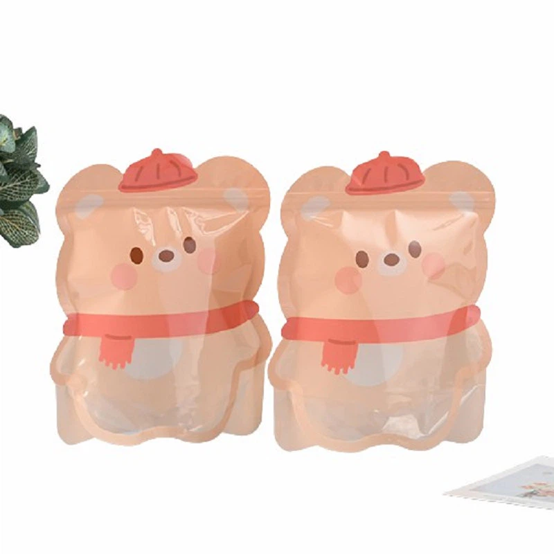 Uy hayvonlari uchun oziq-ovqat uchun maxsus shakldagi sumkalar